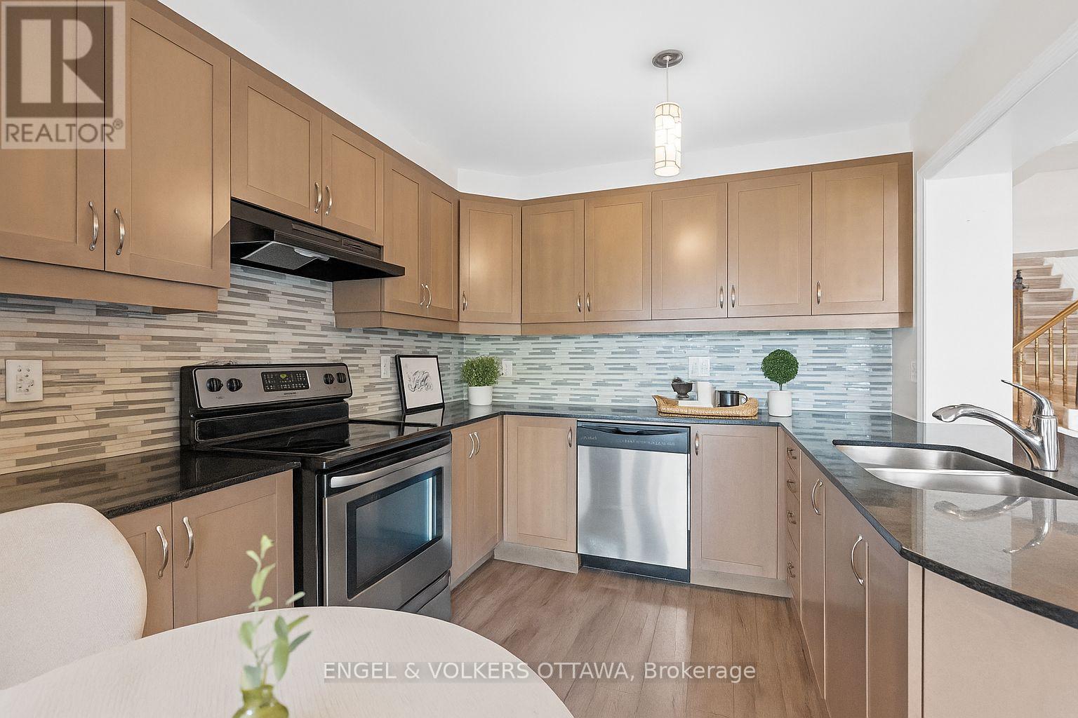 308 Song Sparrow Street