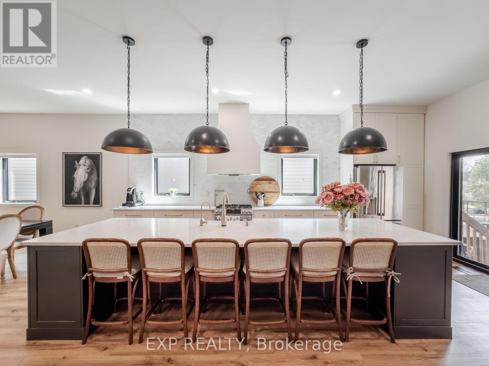 12a Viewmount Drive