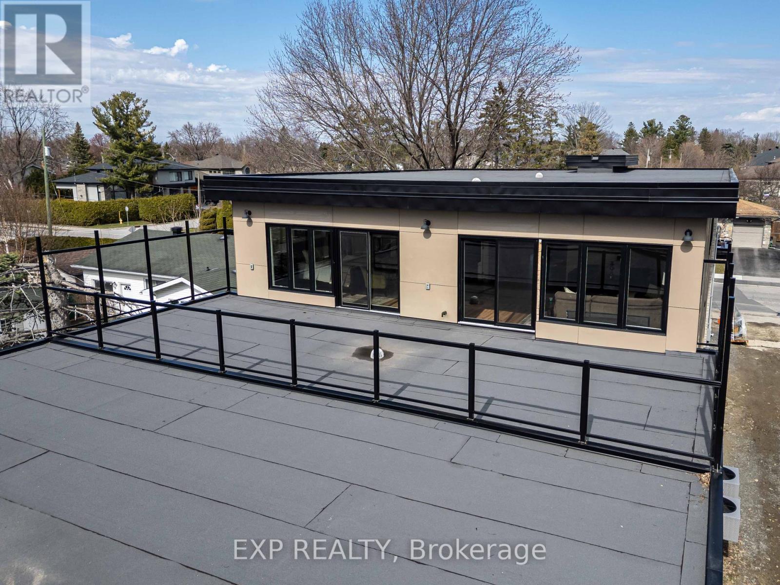 12a Viewmount Drive