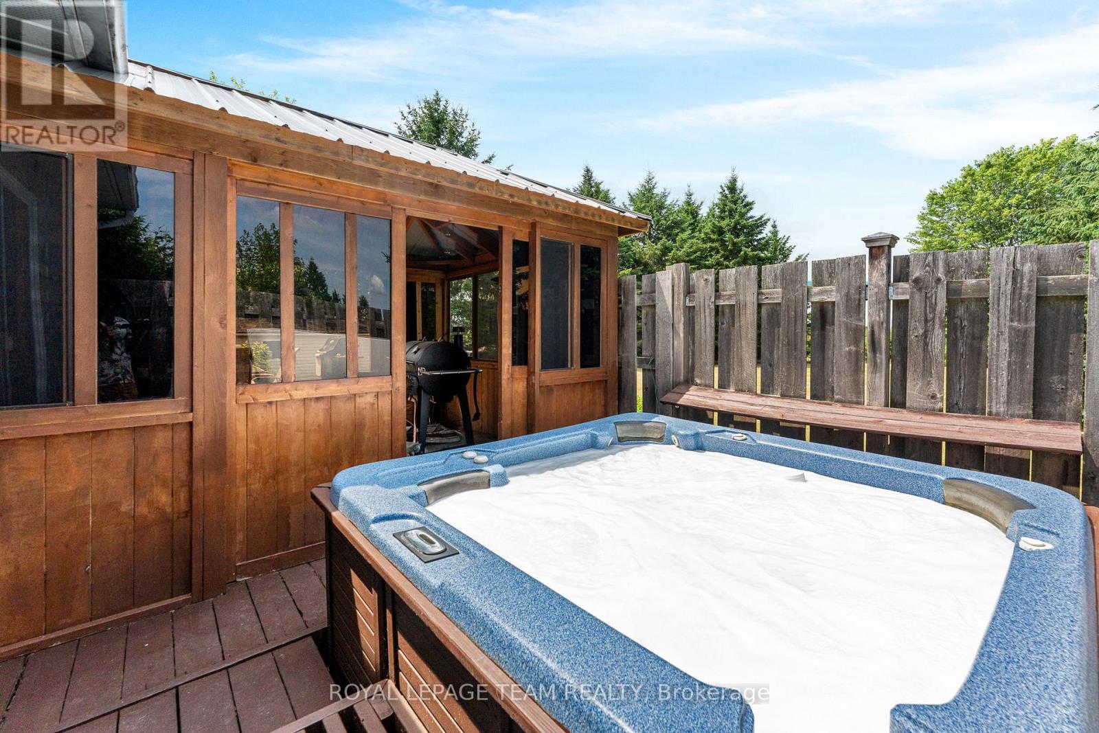106 Porcupine Trail