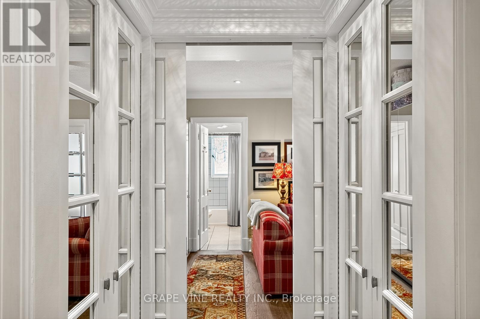1d - 260 Metcalfe Street