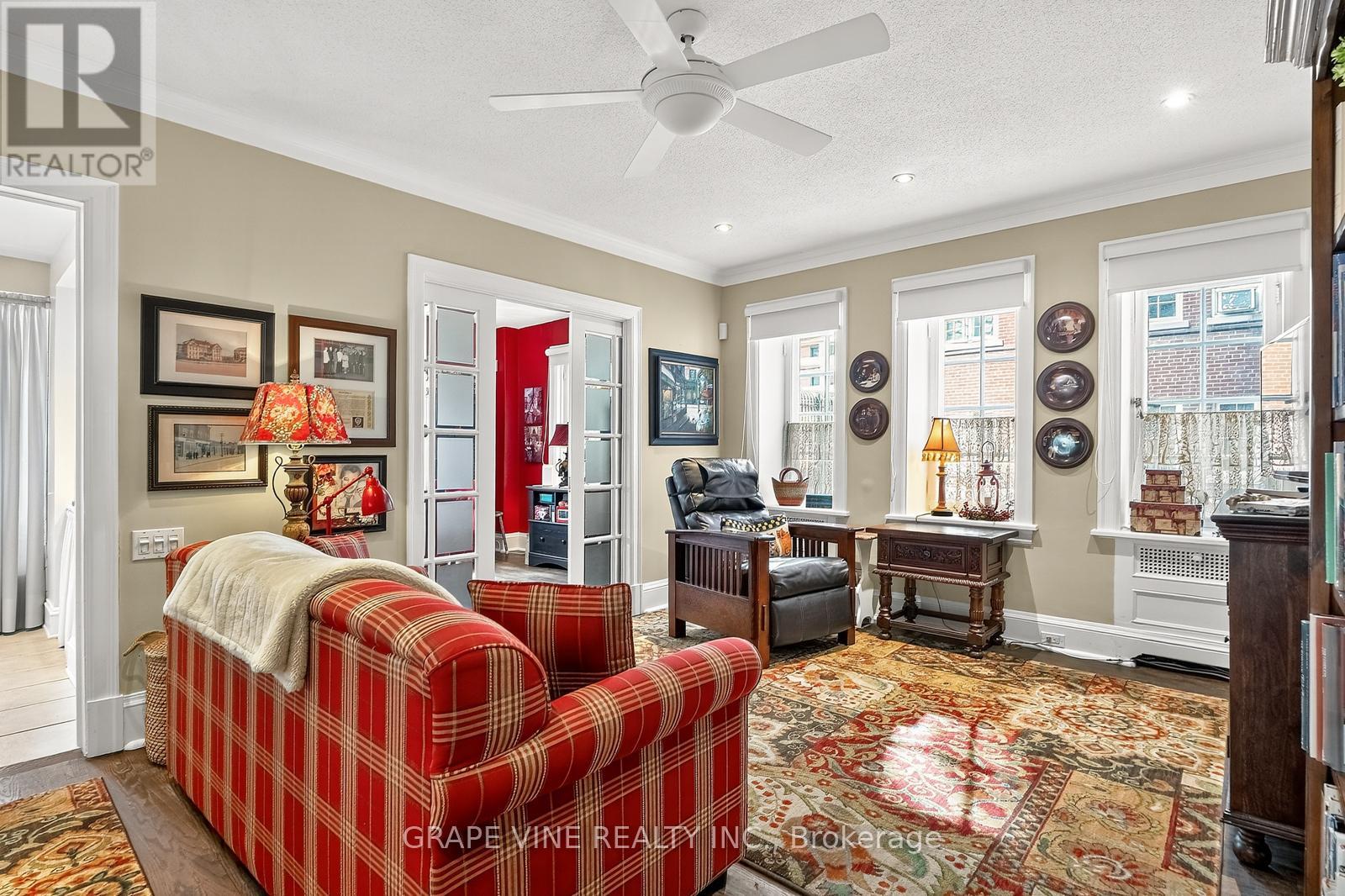 1d - 260 Metcalfe Street