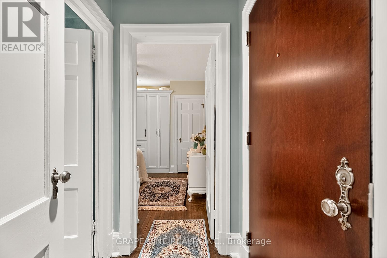 1d - 260 Metcalfe Street