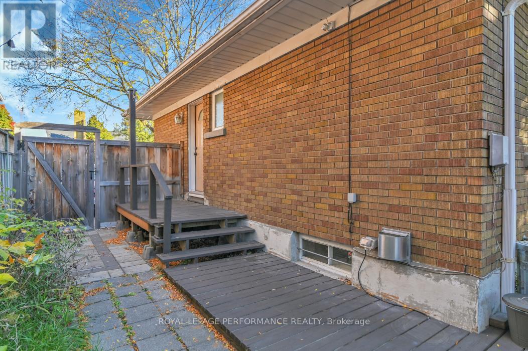 934 Smyth Road