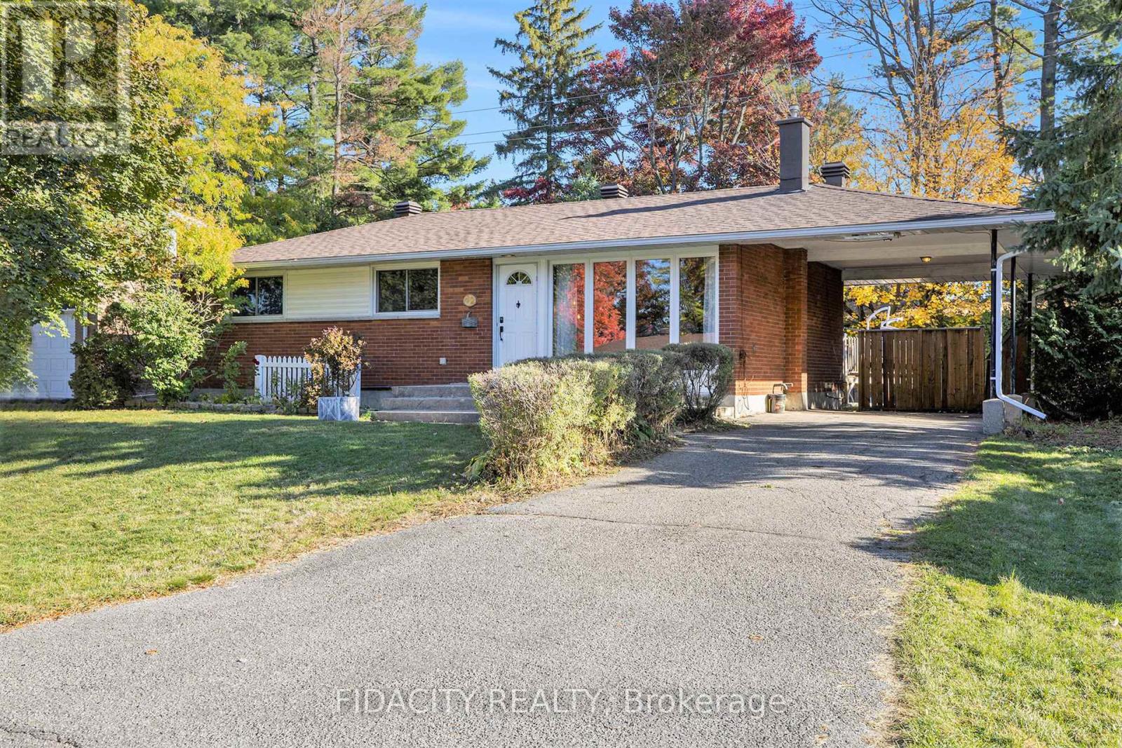42 Stinson Avenue