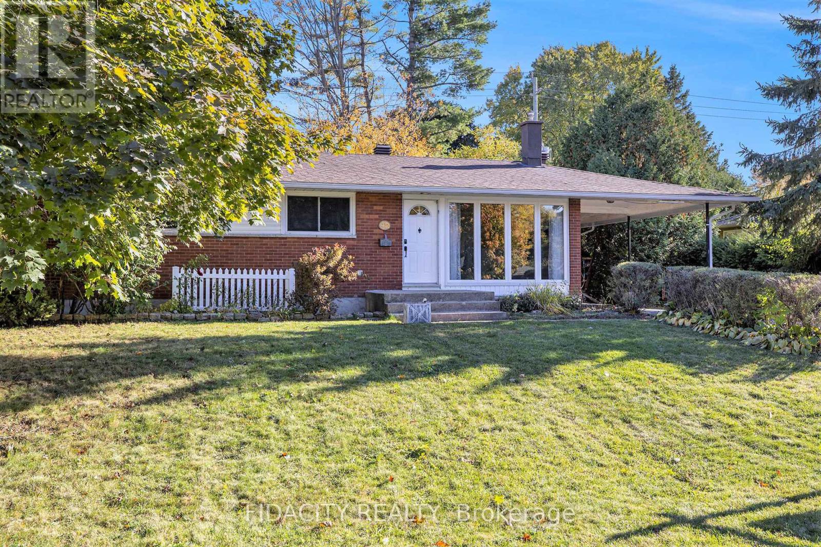 42 Stinson Avenue