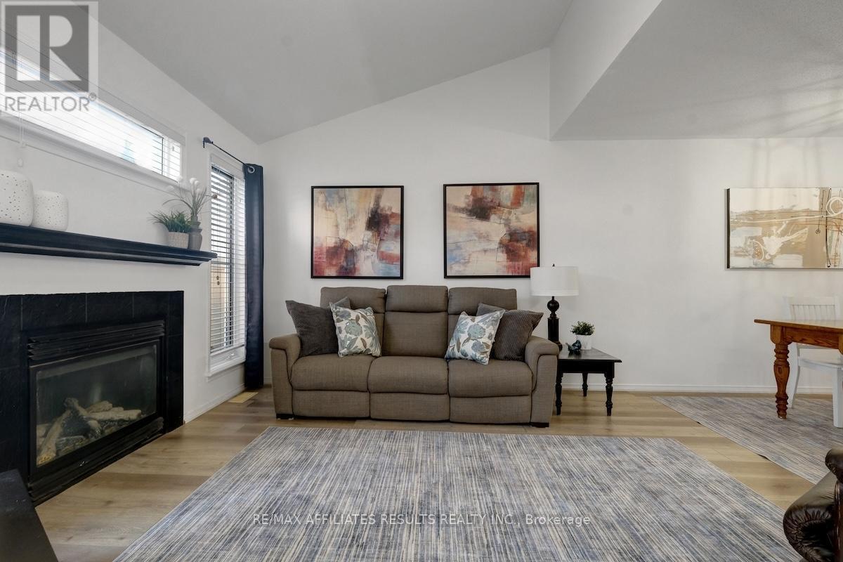 29 Calaveras Avenue