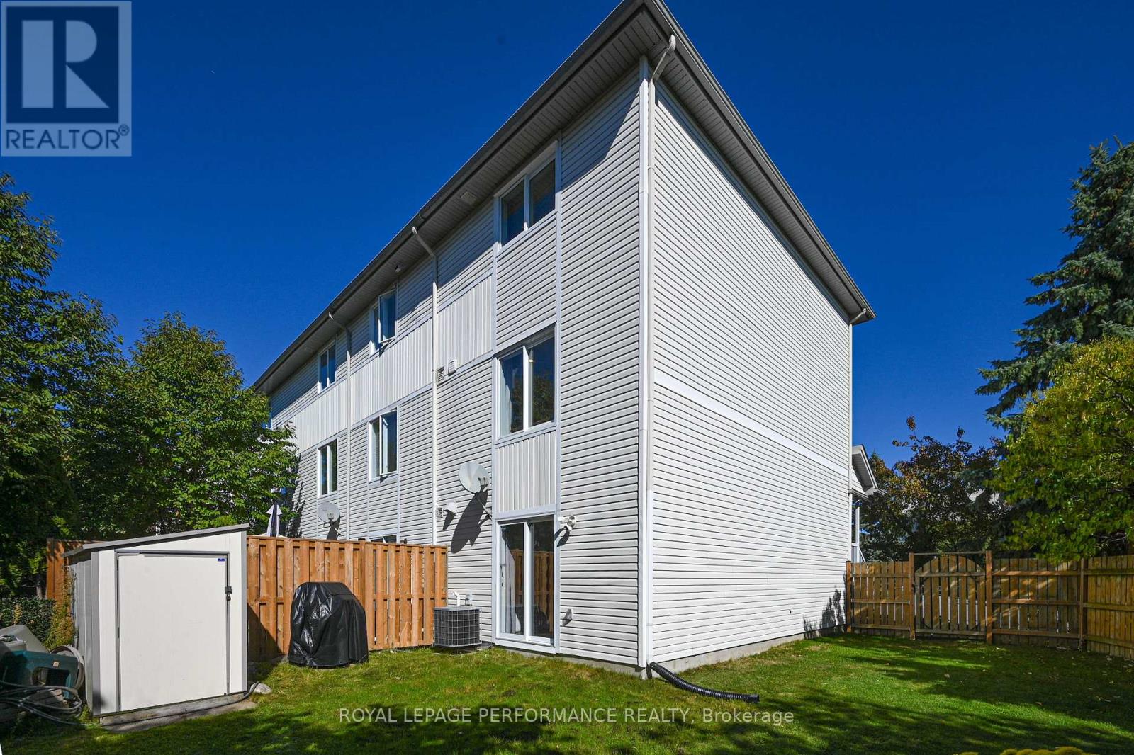 42 Yorkville Street