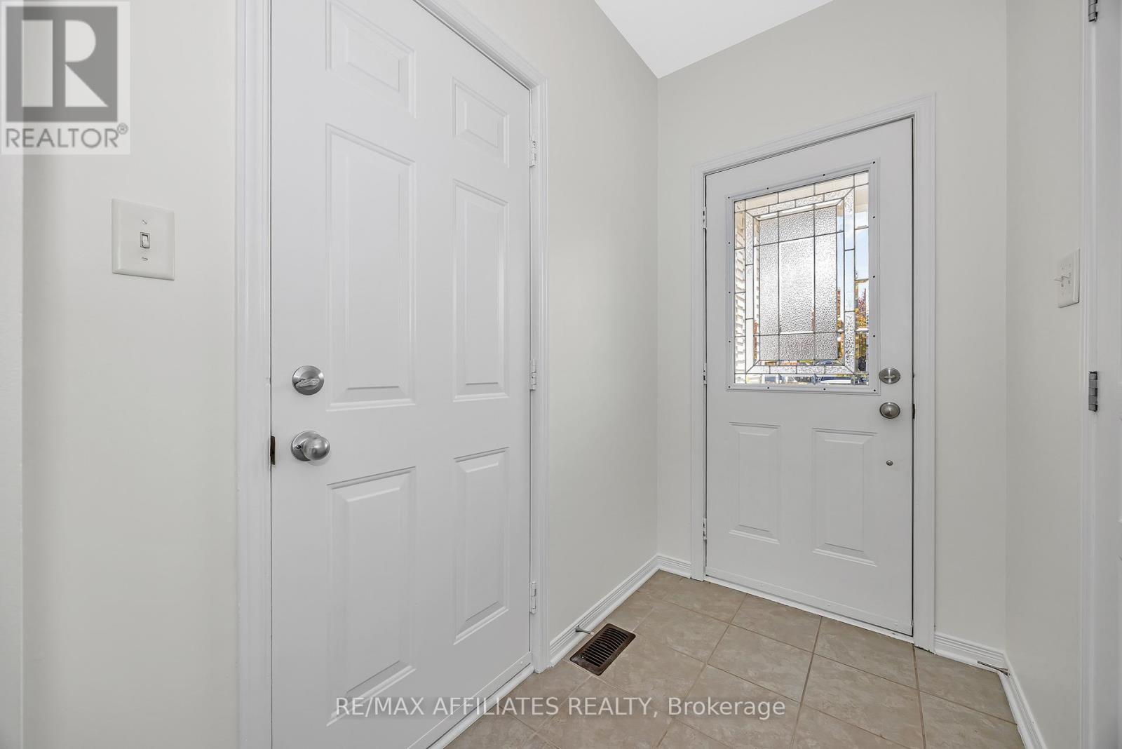 17 Kirkstone Private E