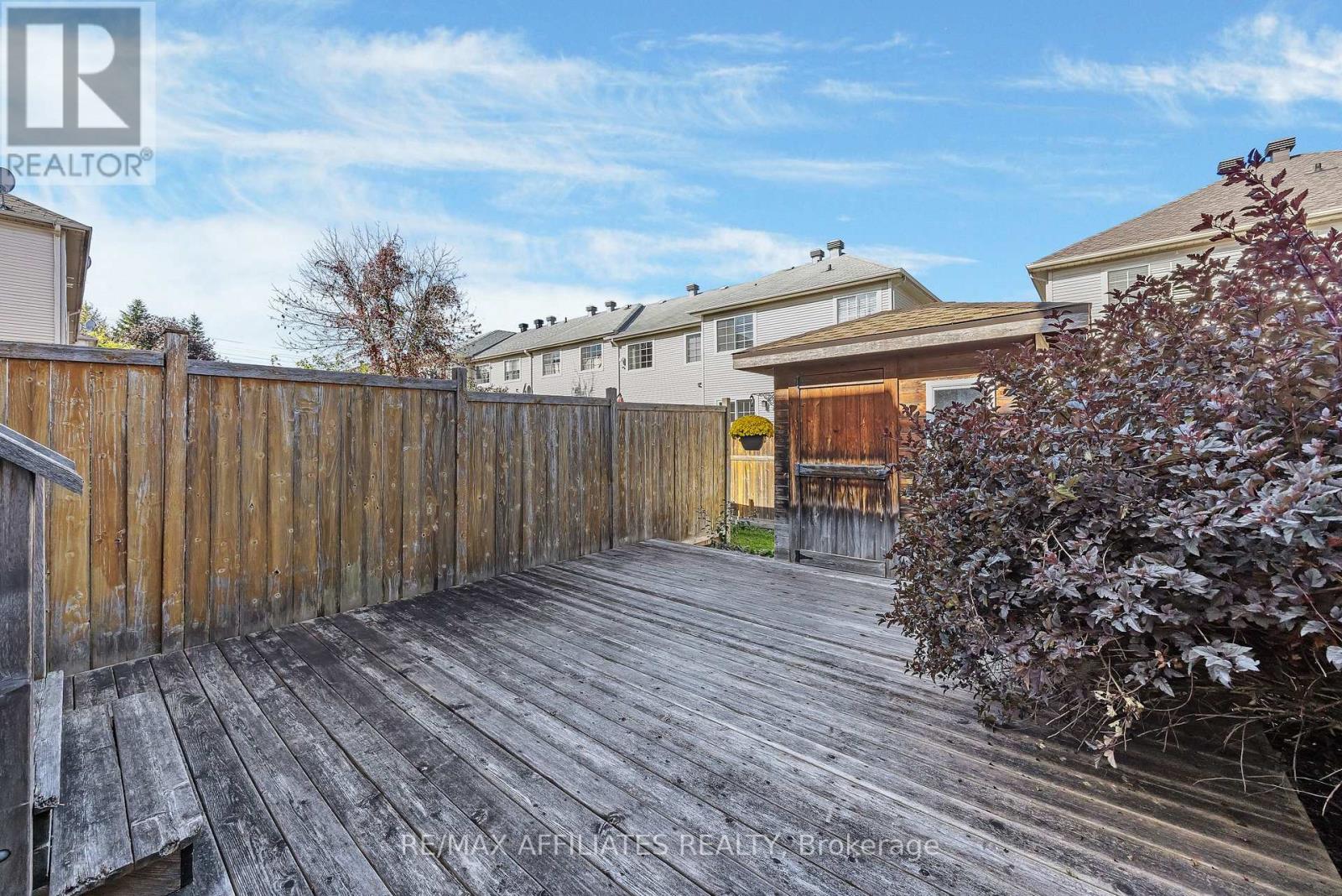 17 Kirkstone Private E