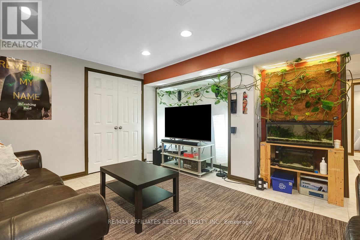 35 Crantham Crescent