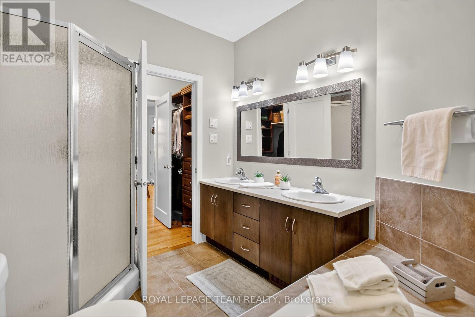 46 Turtle Point Private