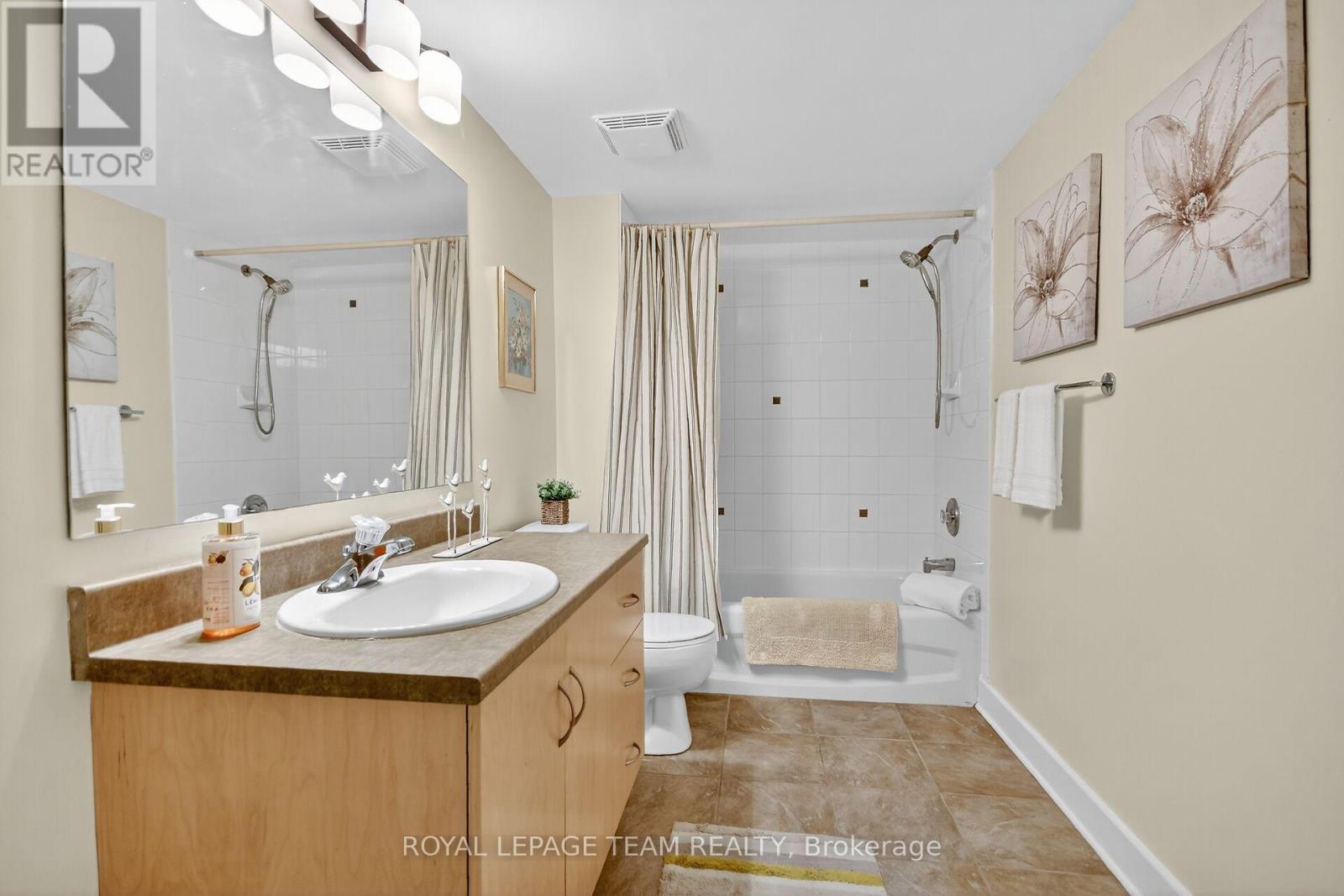 46 Turtle Point Private