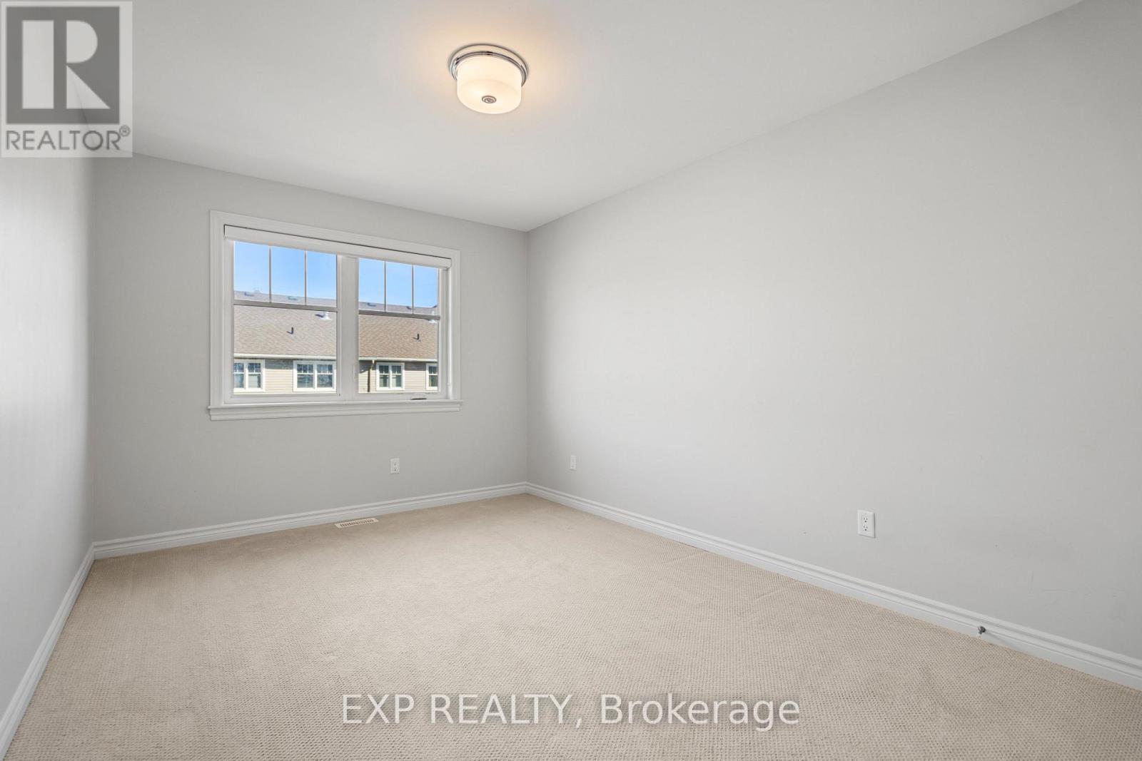 512 Edenwylde Drive E