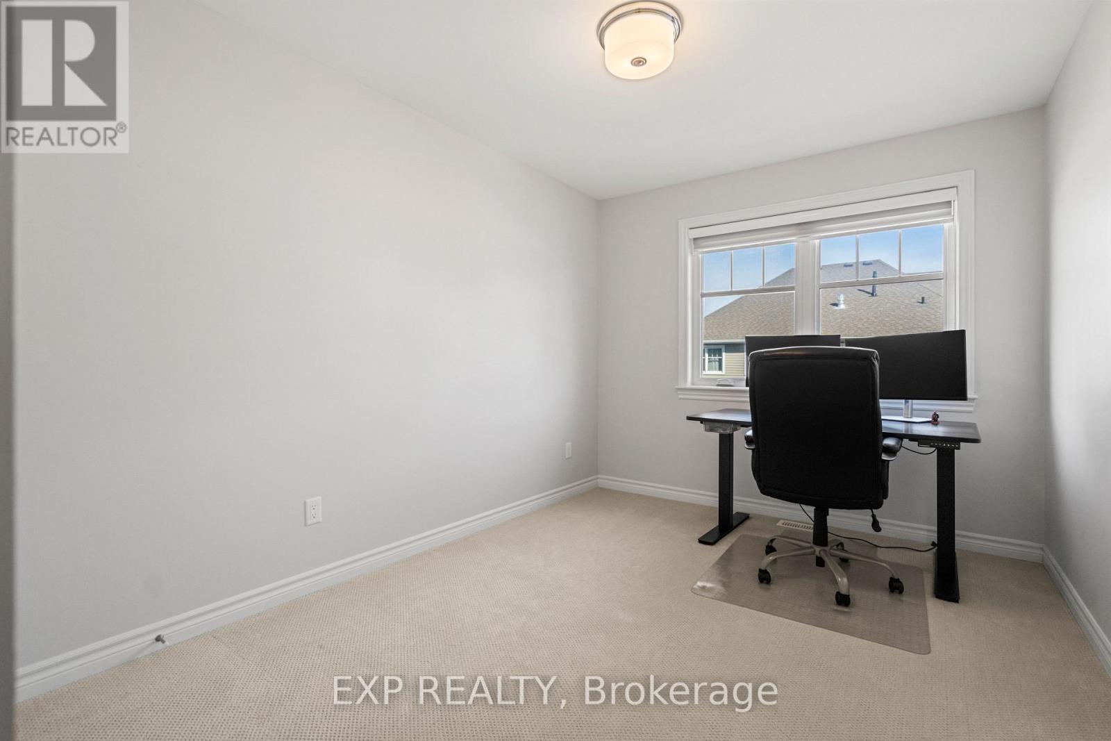 512 Edenwylde Drive E