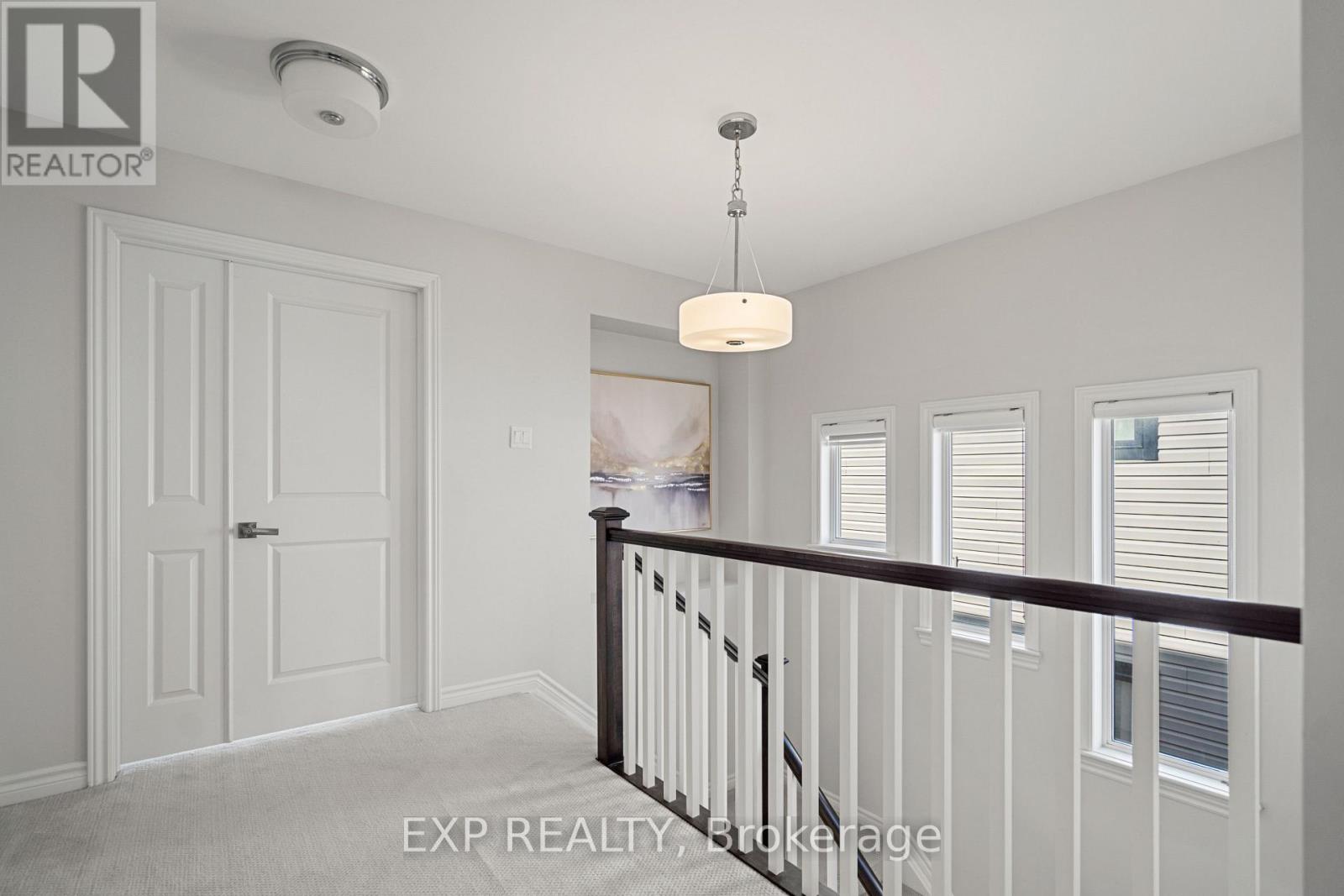 512 Edenwylde Drive E