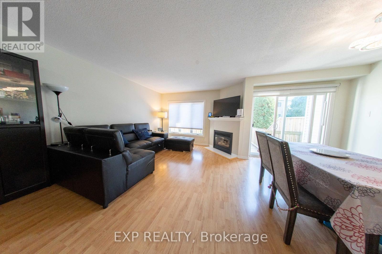 54 Sheppard's Glen Avenue