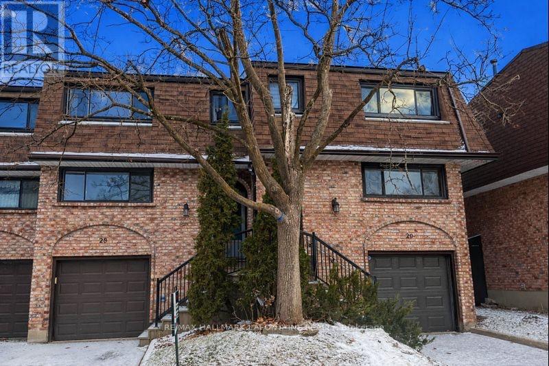 28 - 2 Bertona Street