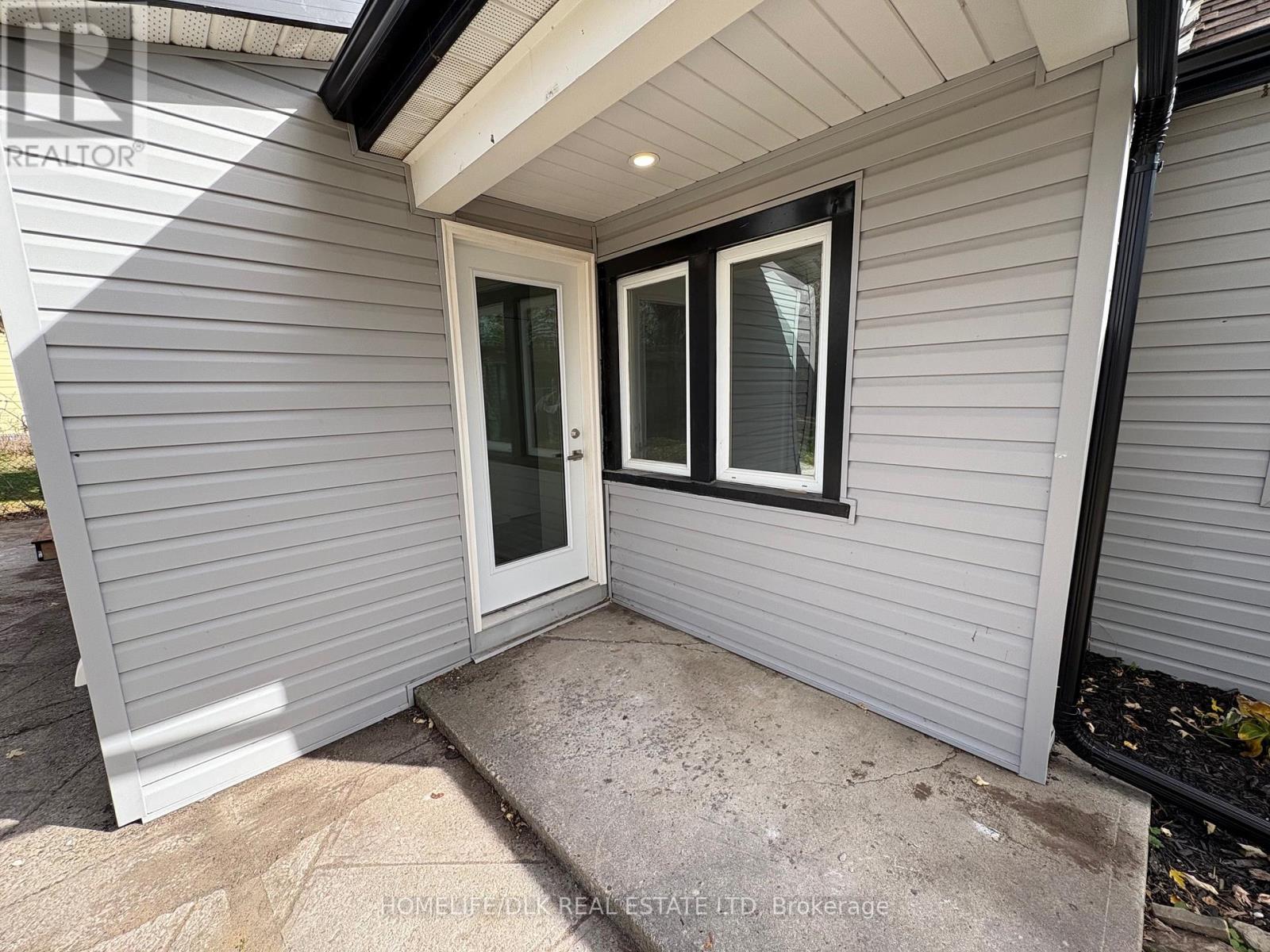 203 Adelaide Street