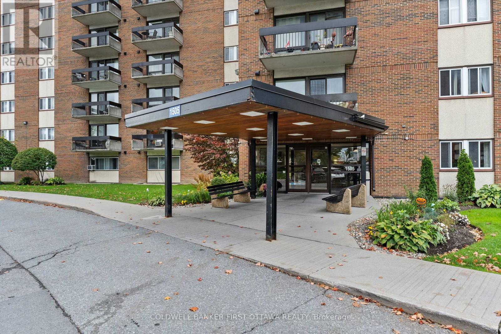913 - 1505 Baseline Road