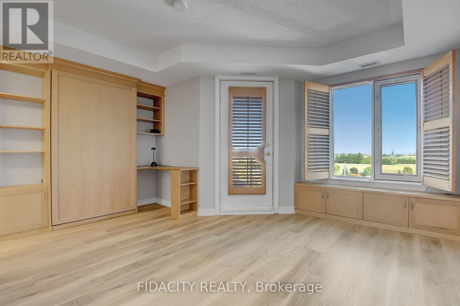 6c - 310 Central Park Drive
