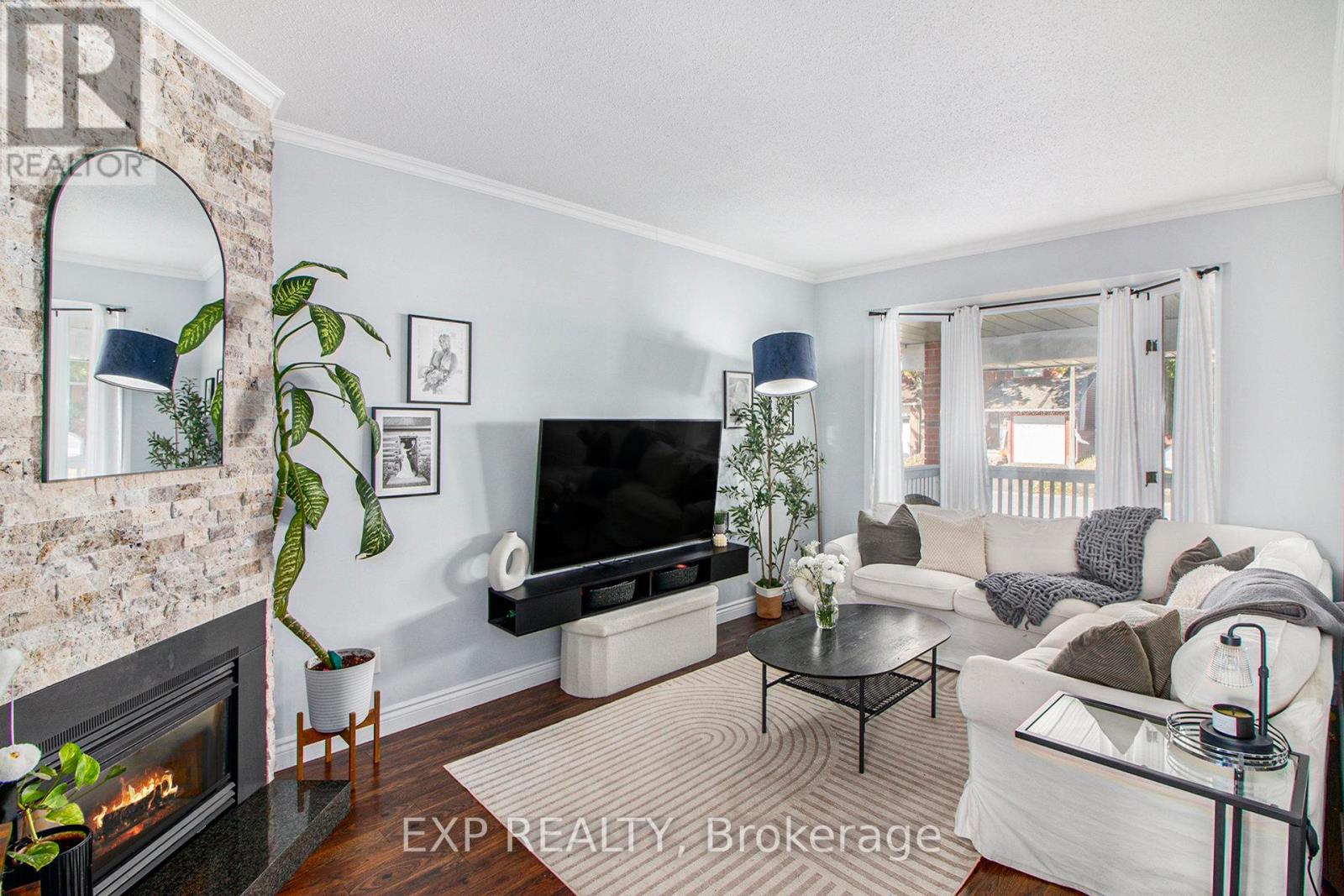1105 Taffy Lane