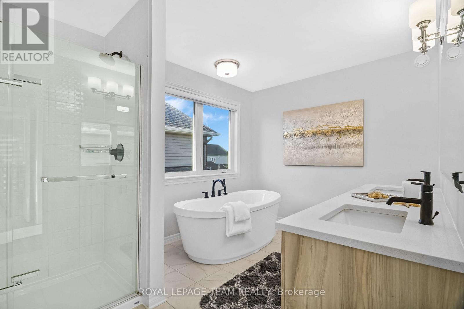 711 Moonflower Crescent