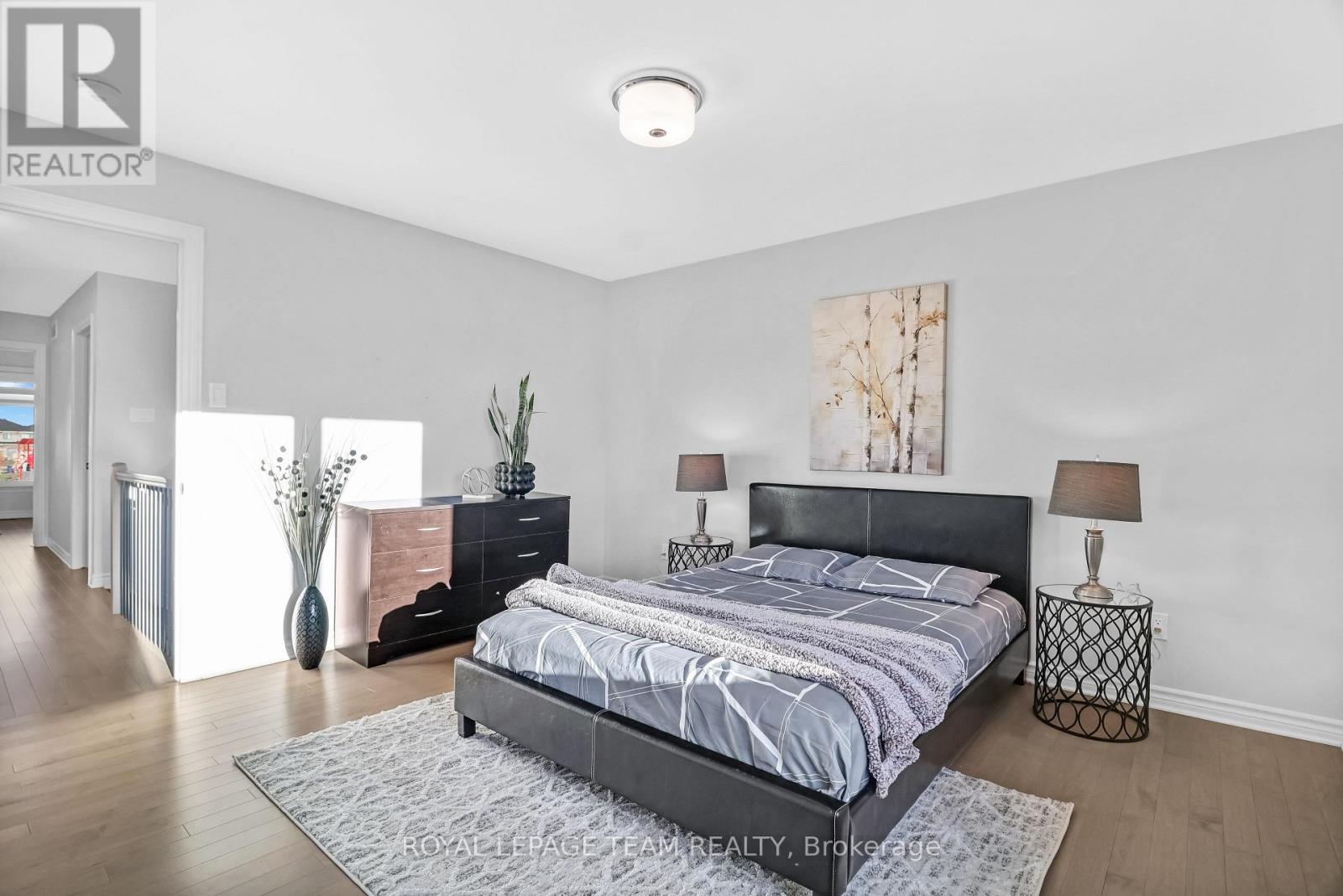 711 Moonflower Crescent