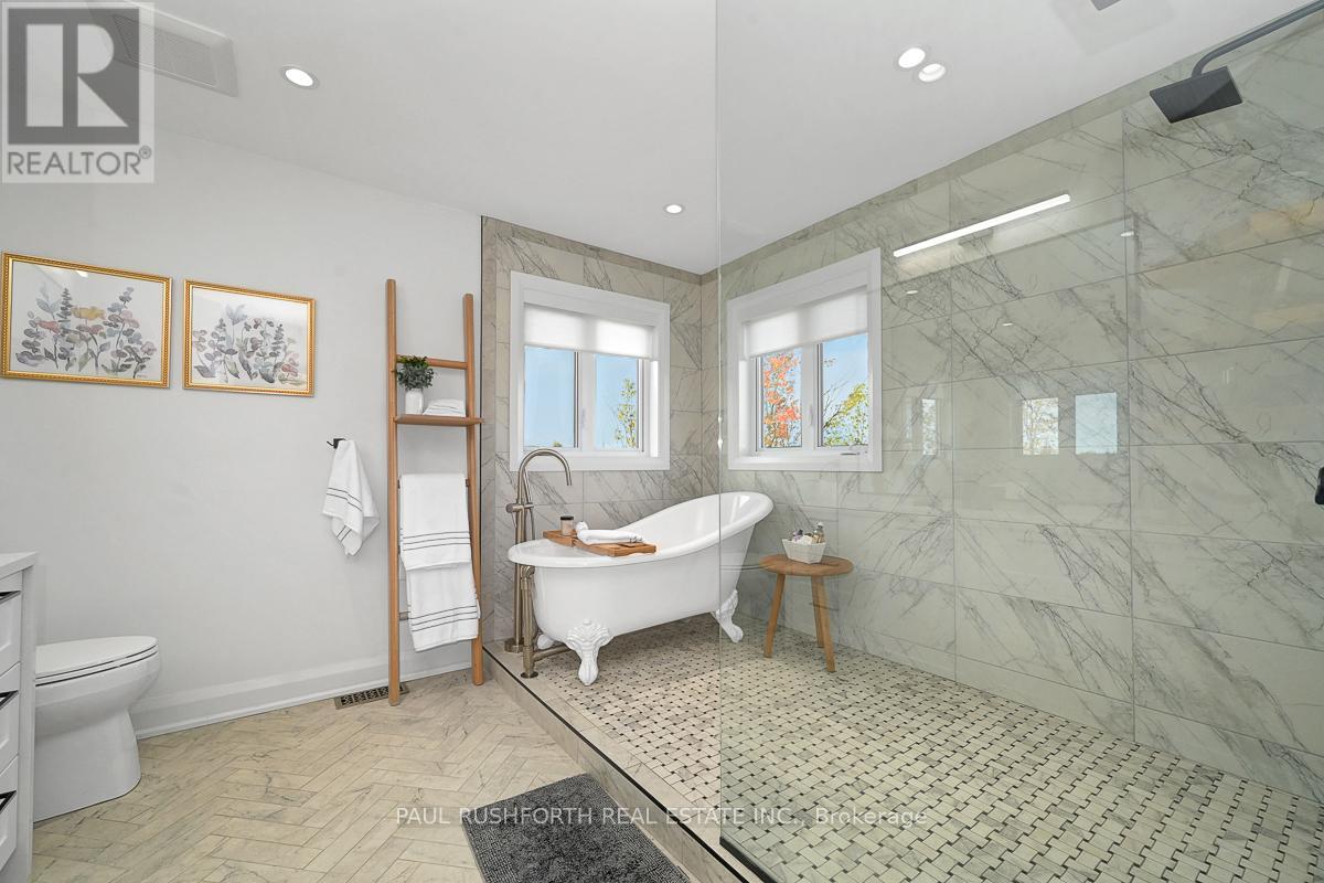 114 Kimpton Drive