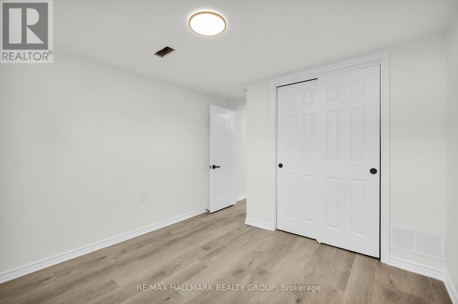 26 Spring Garden Avenue