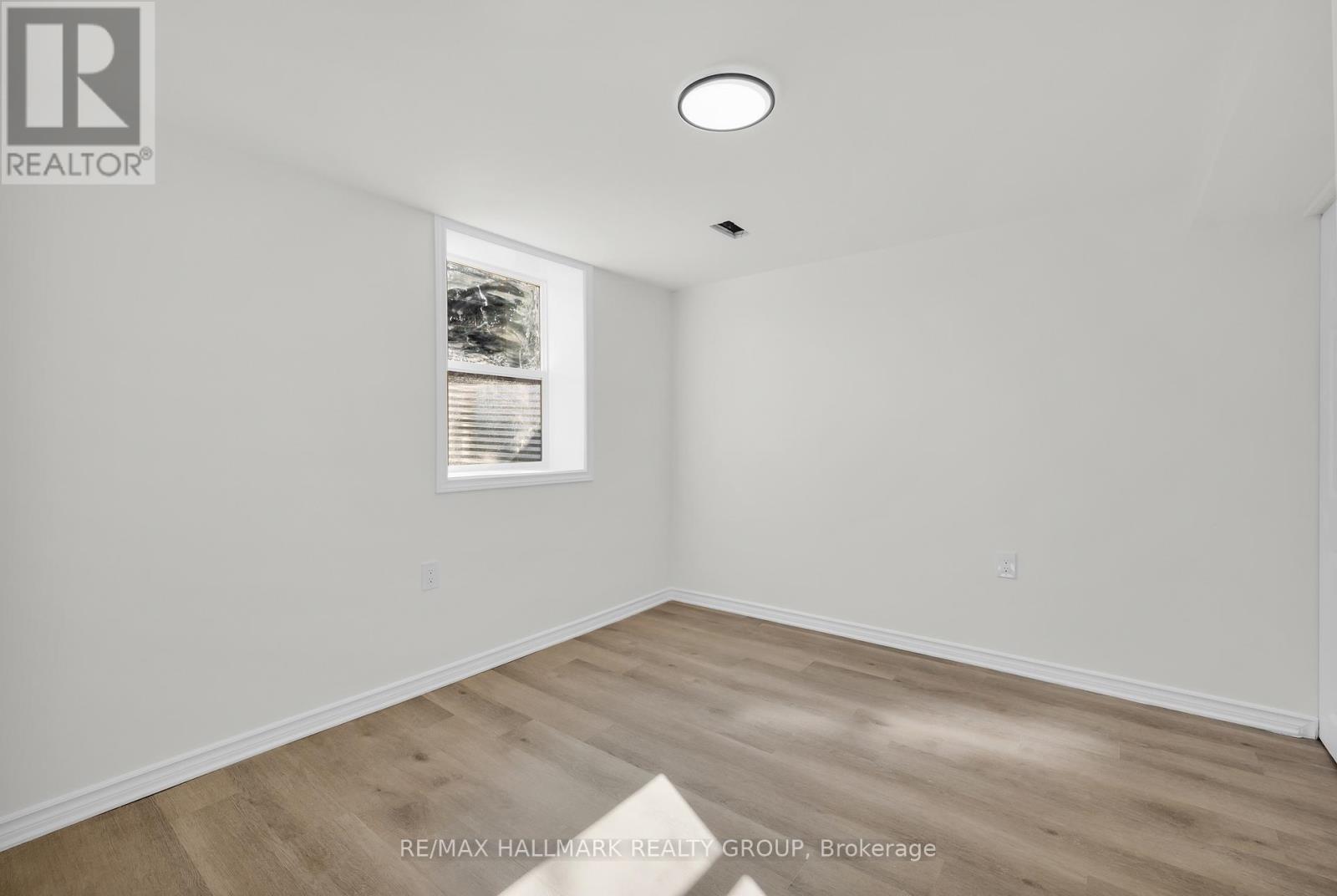 26 Spring Garden Avenue