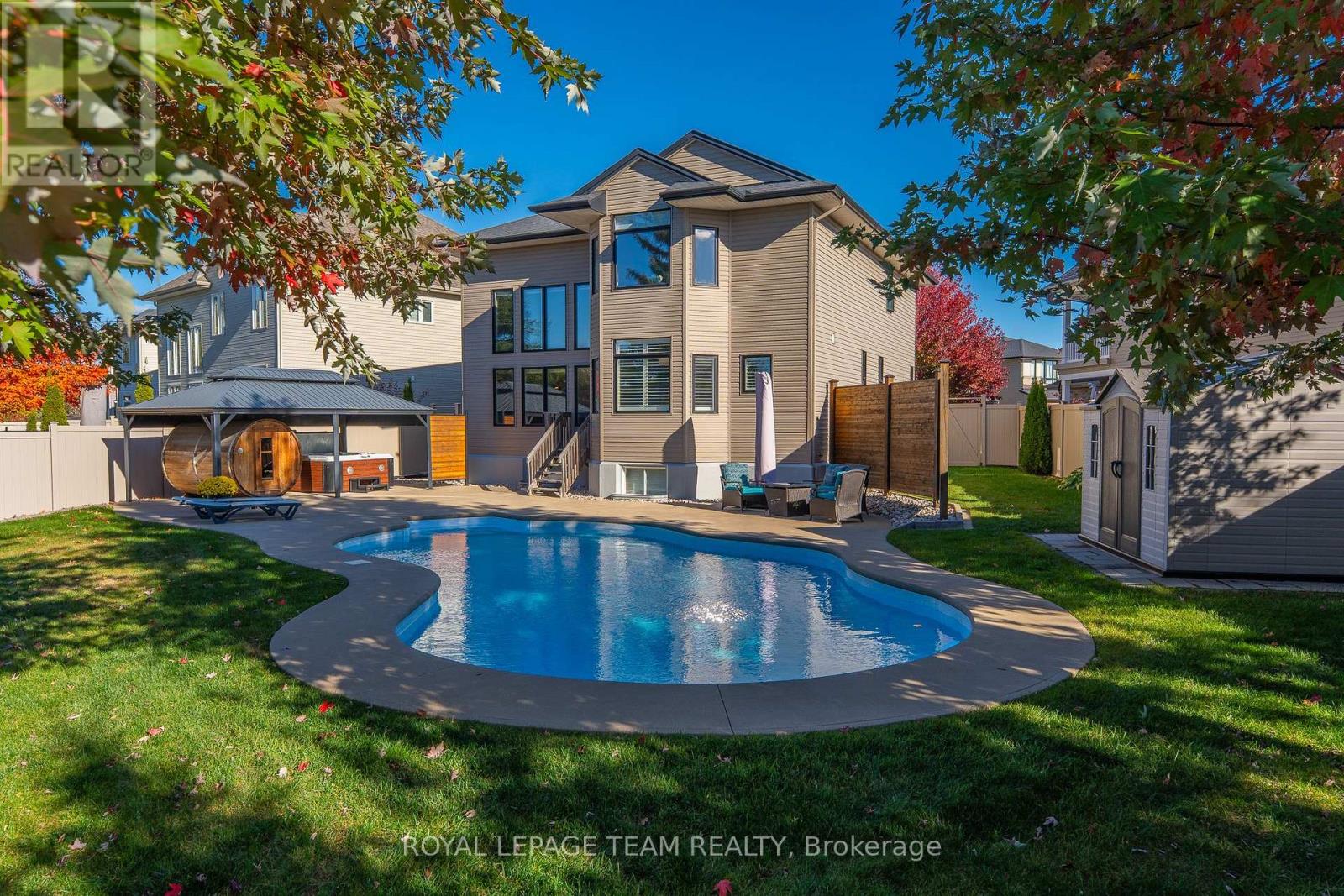 320 Sugar Pine Crescent