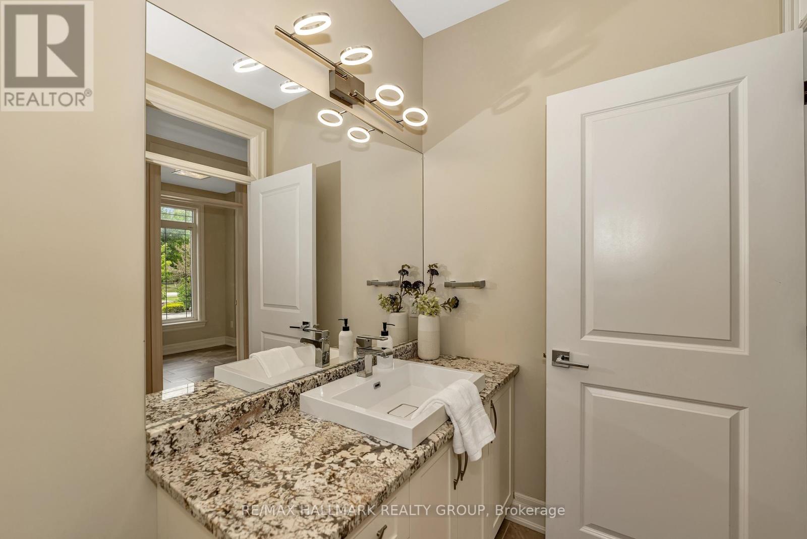 5813 Red Castle Ridge