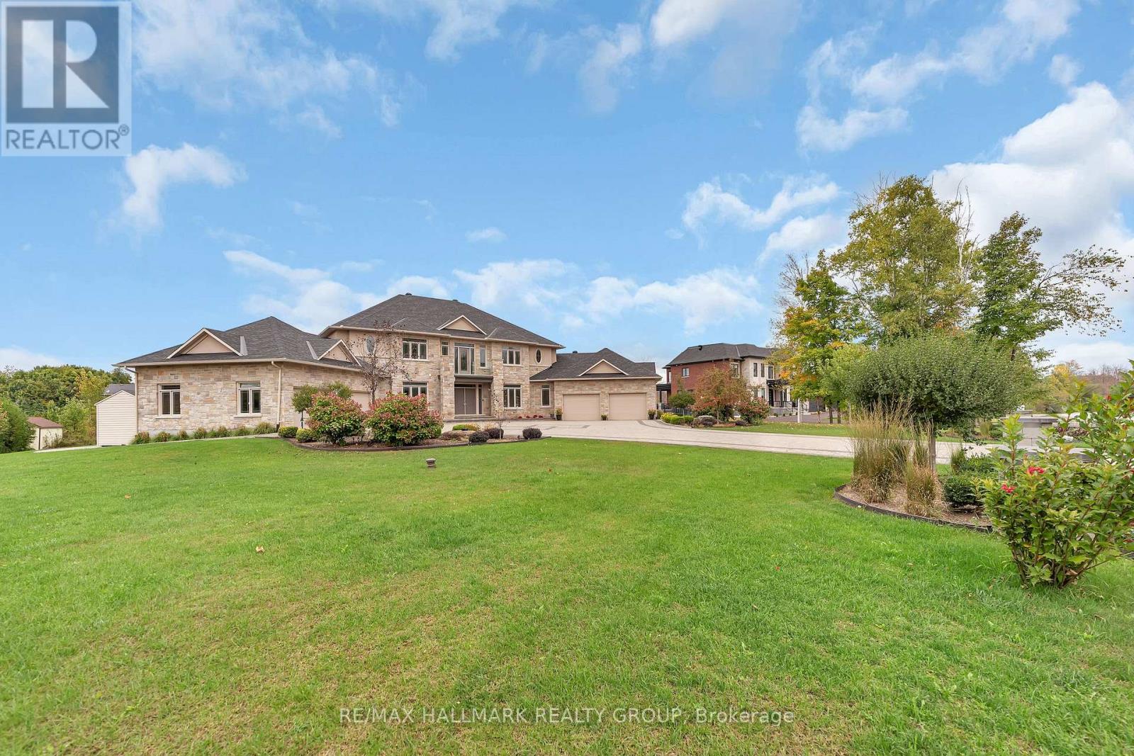 5813 Red Castle Ridge