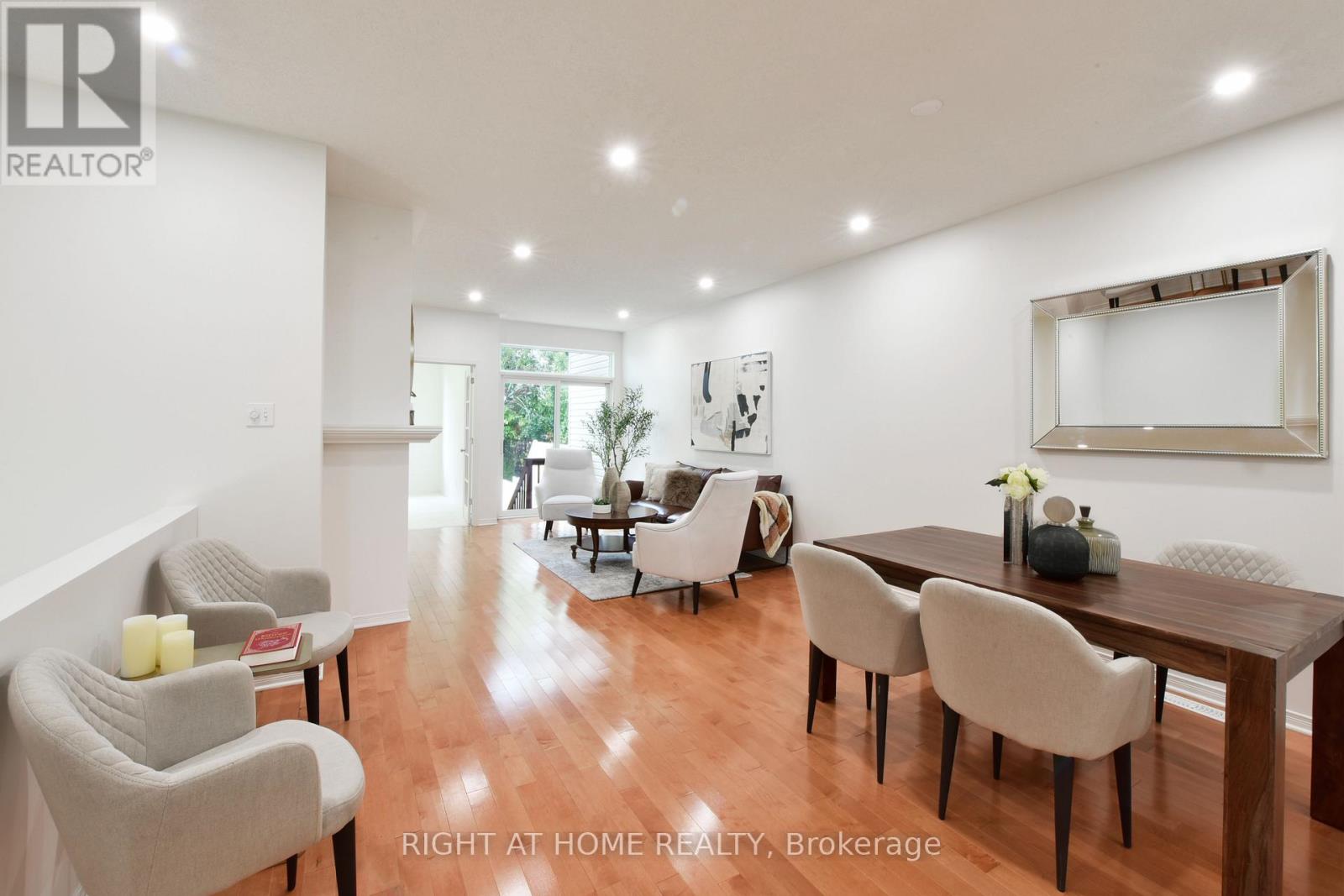 321 Breckenridge Crescent