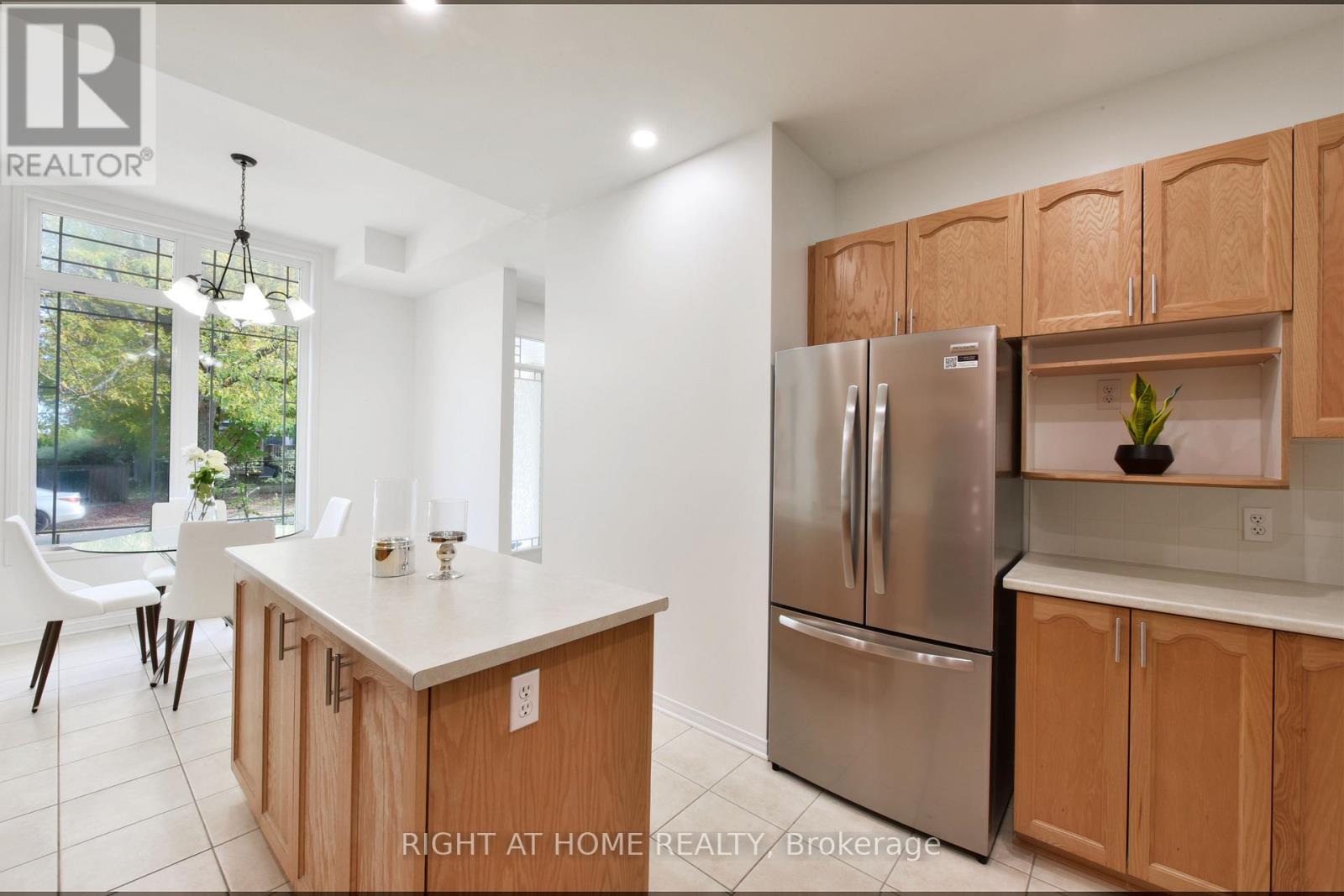 321 Breckenridge Crescent