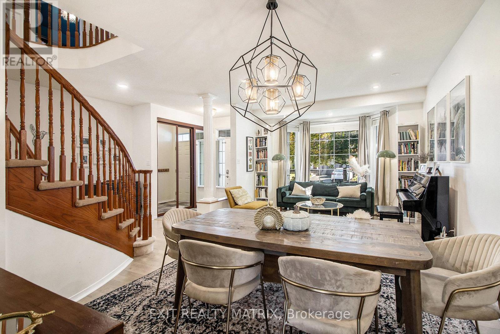 2205 Blue Willow Crescent