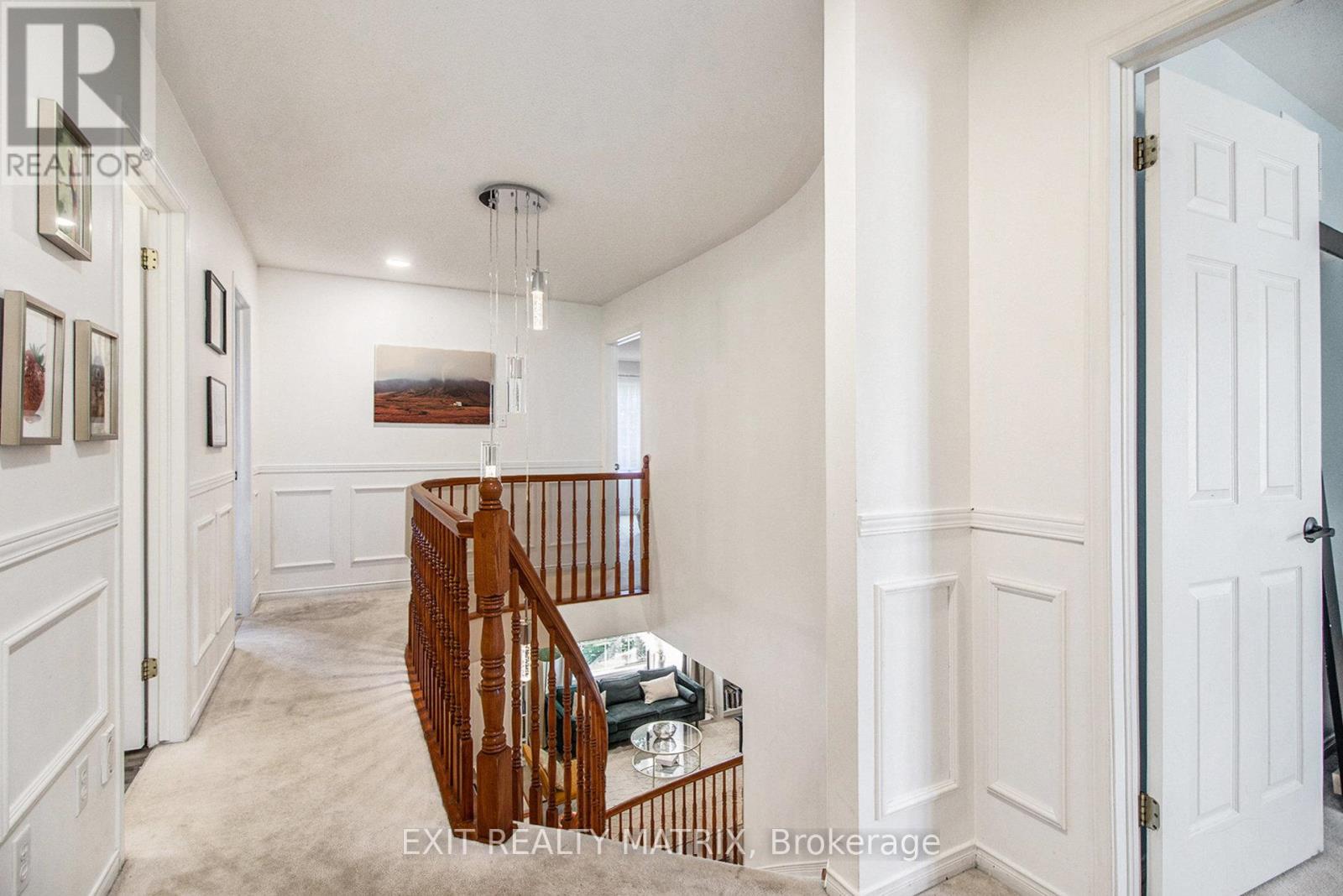 2205 Blue Willow Crescent