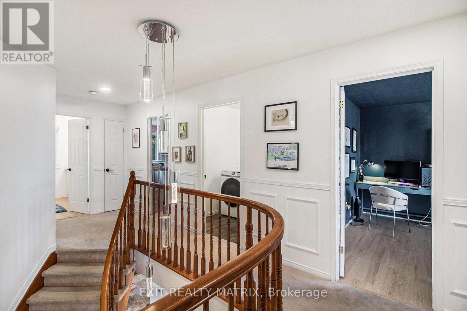 2205 Blue Willow Crescent
