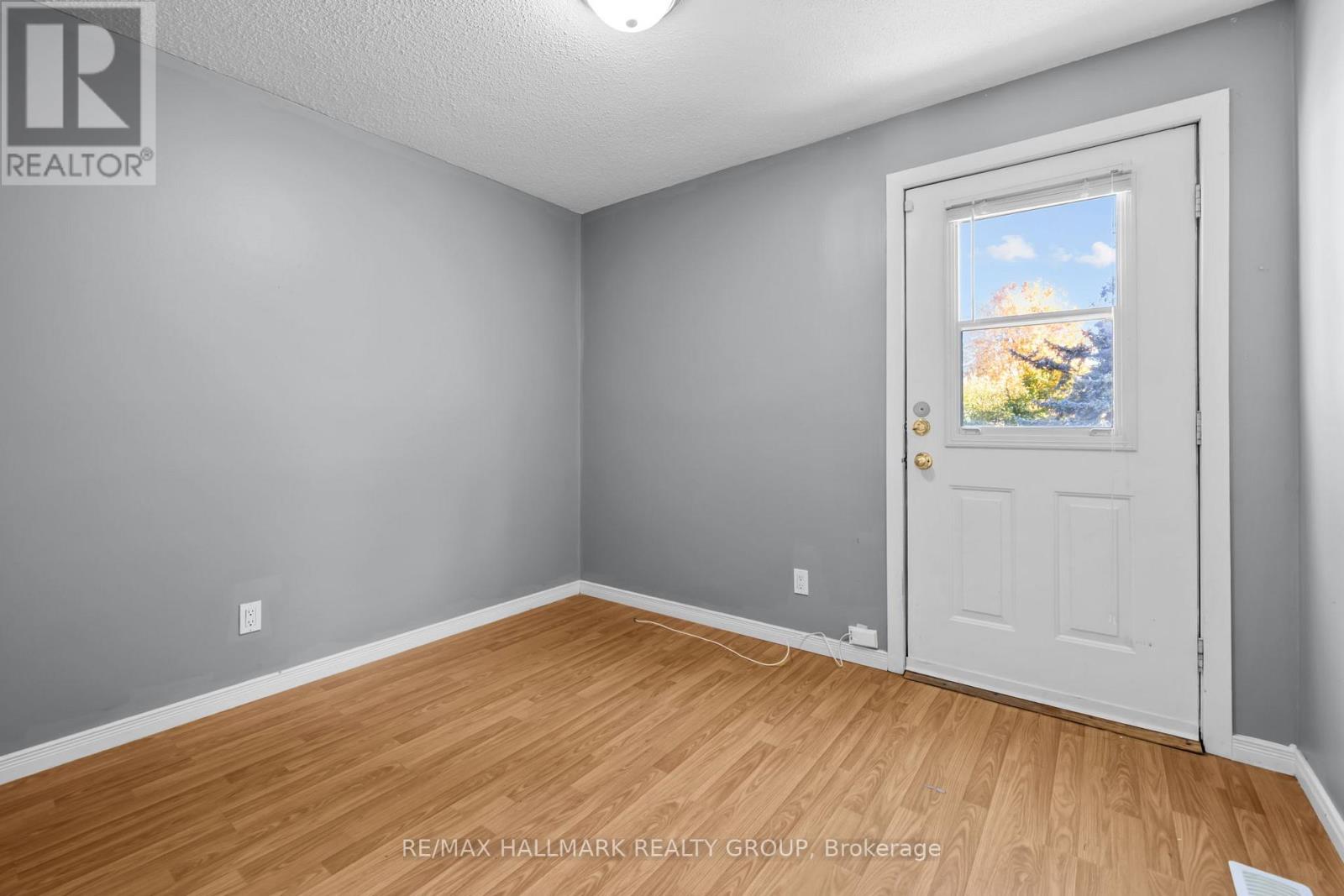 82 Glamorgan Drive