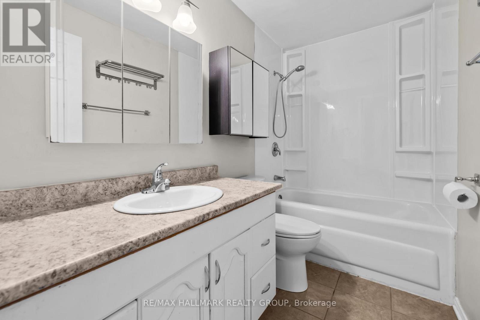 82 Glamorgan Drive