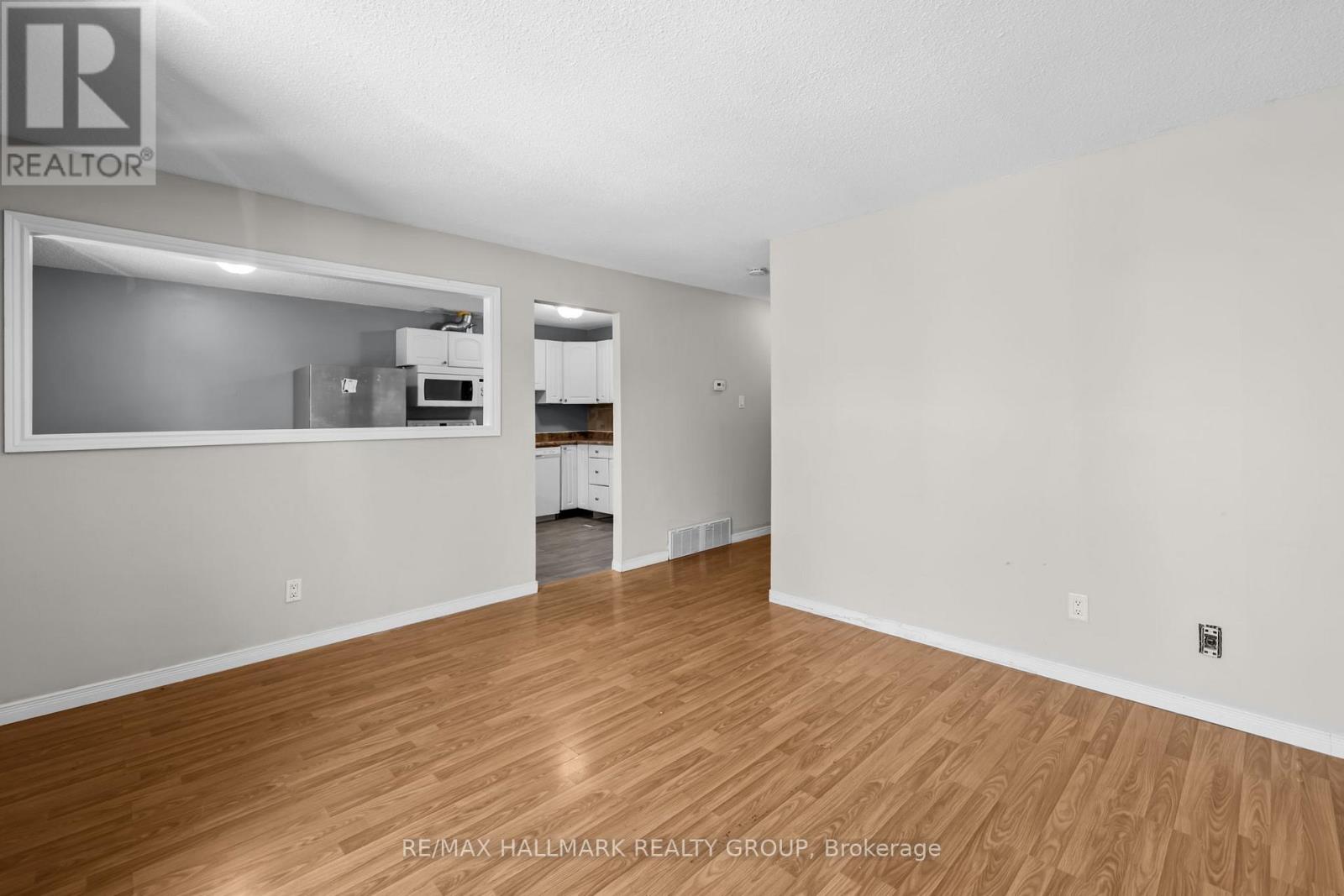 82 Glamorgan Drive