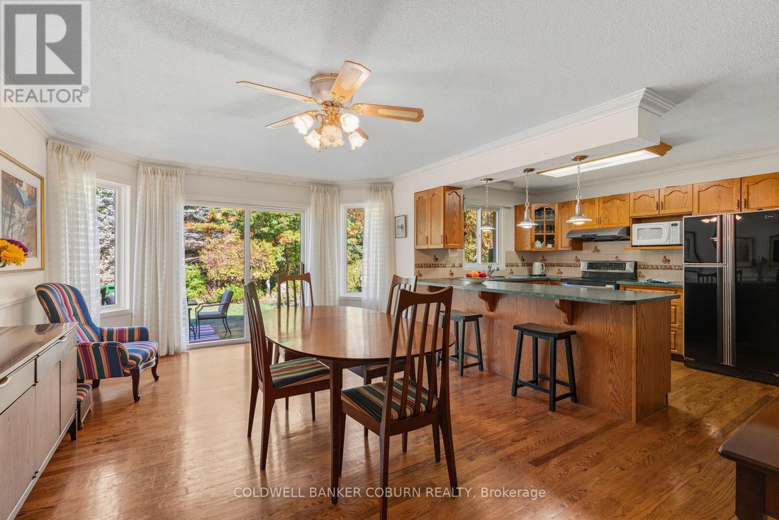 2 Sugar Maple Way
