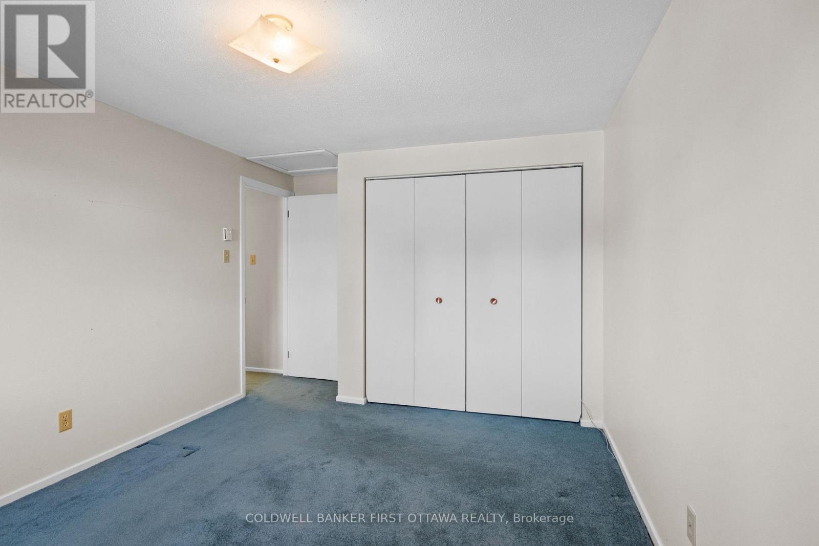 7 Middlewood Court
