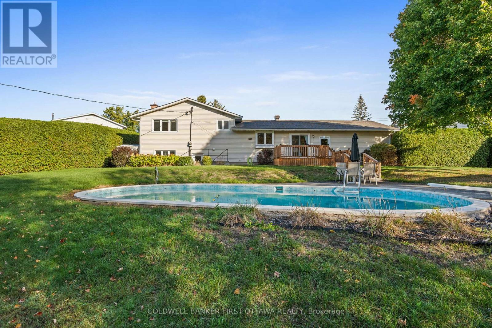 7 Middlewood Court