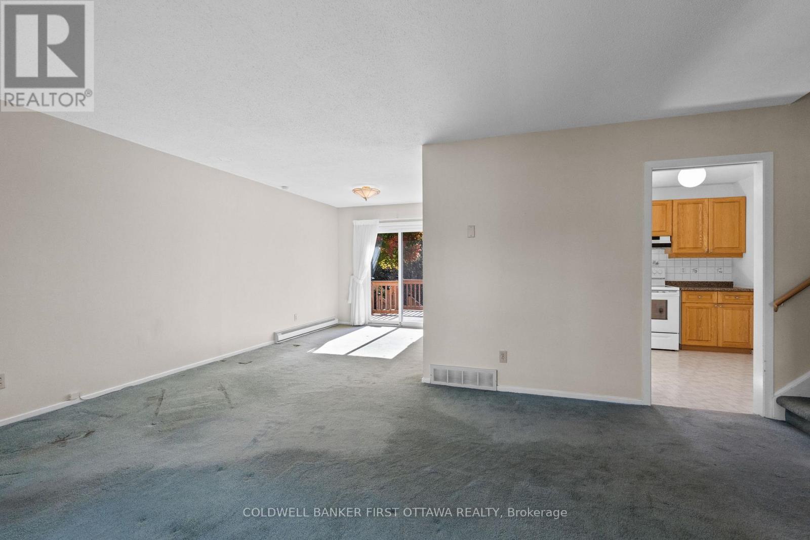 7 Middlewood Court