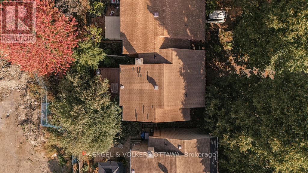 12 Bayside Private