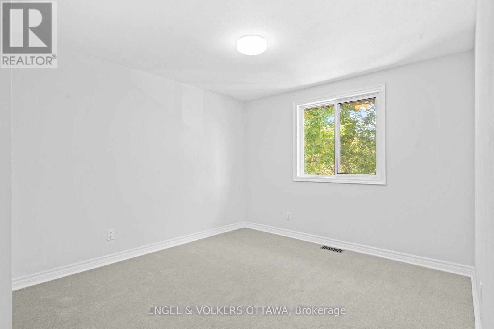 1540 Mimosa Avenue