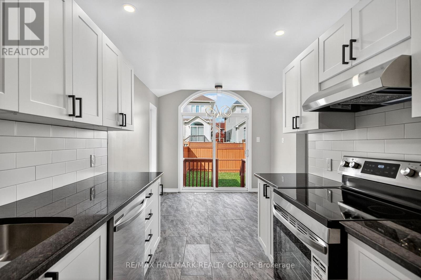 1243 Klondike Road