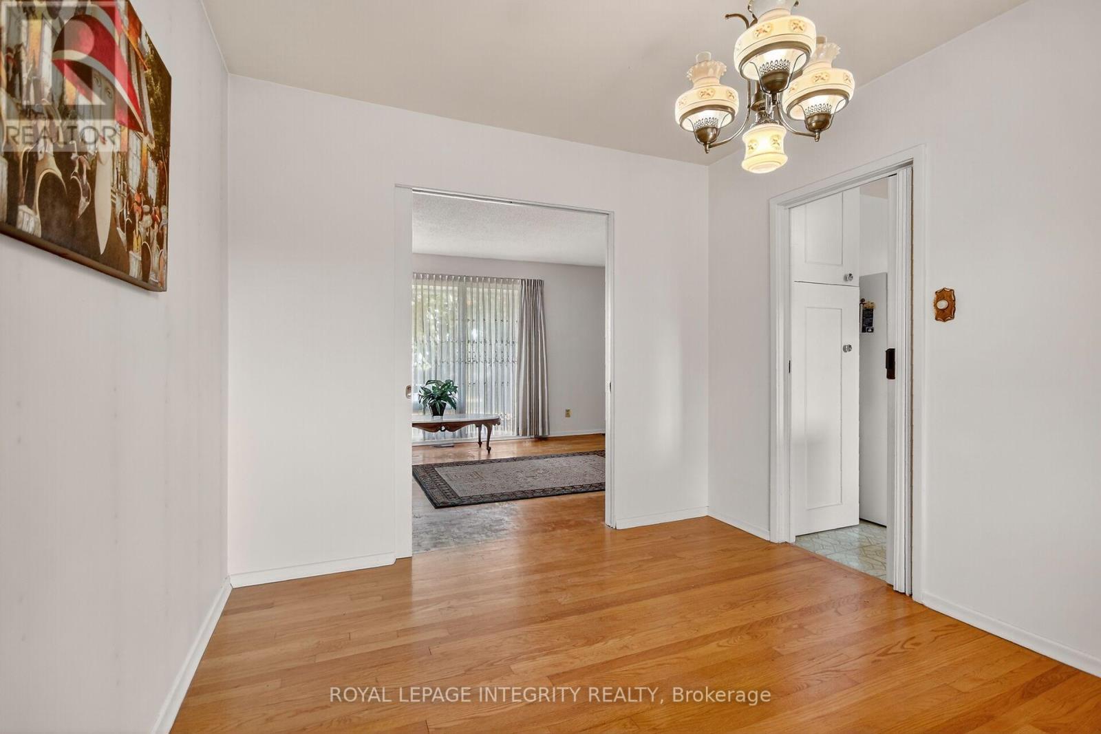 2106 Dunelm Street